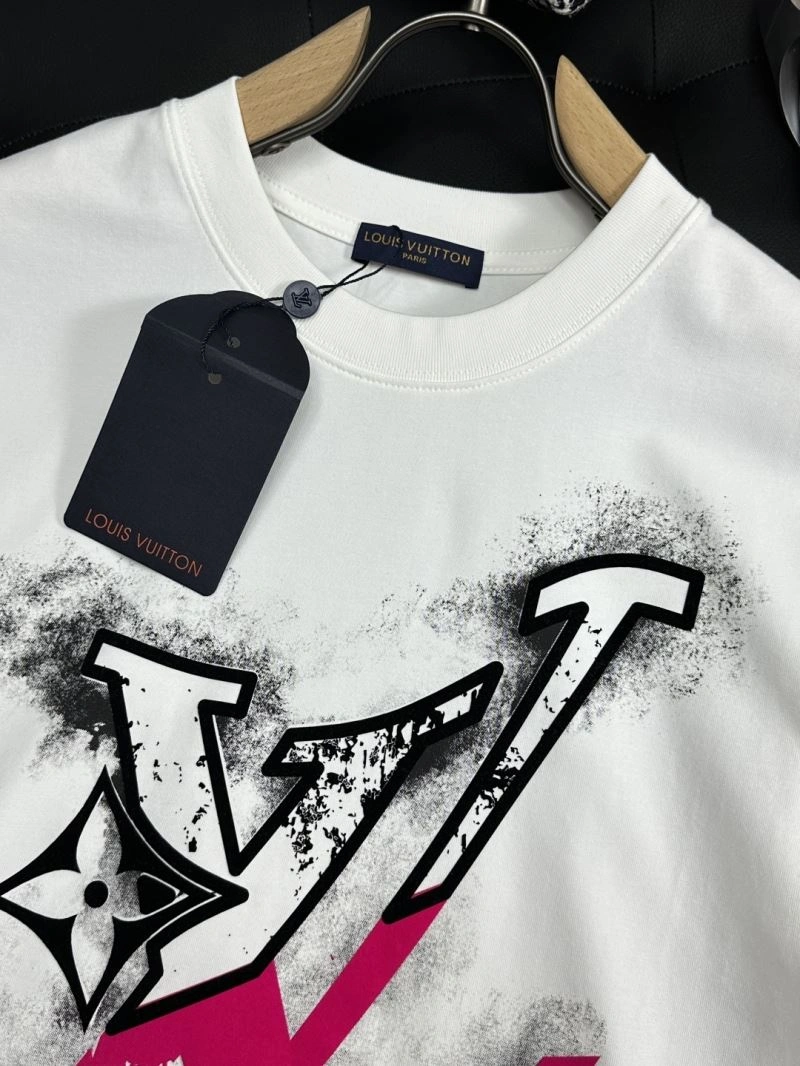 Affordable Louis Vuitton T-Shirts 134253