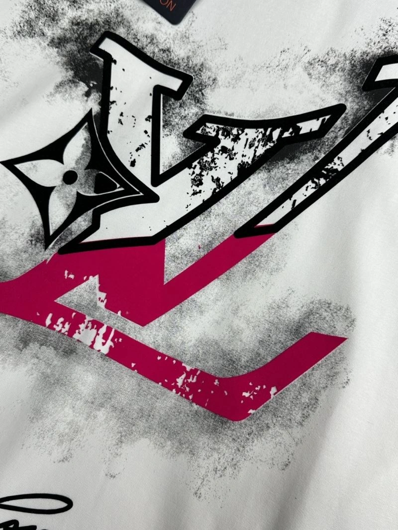 Affordable Louis Vuitton T-Shirts 134253