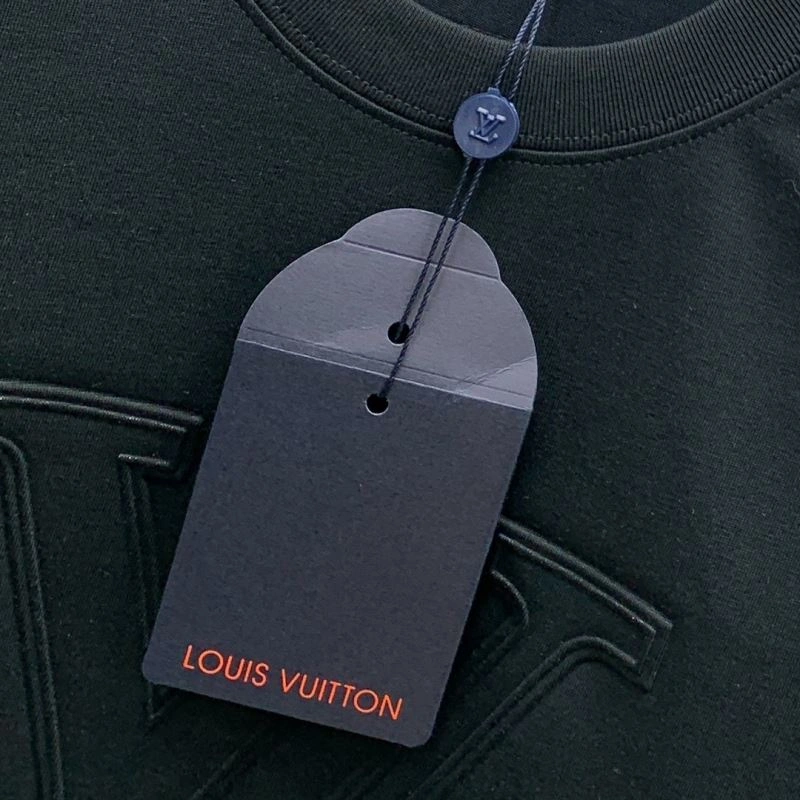 Lightweight Louis Vuitton T-Shirts 134272