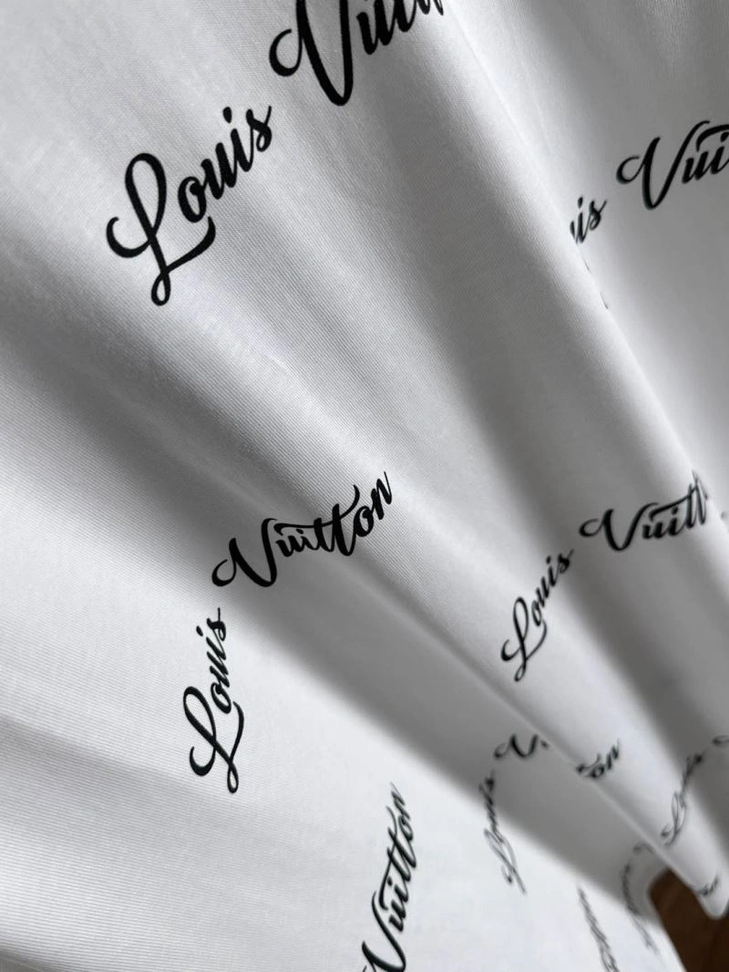 Louis Vuitton T-Shirts HighPerformance 134254