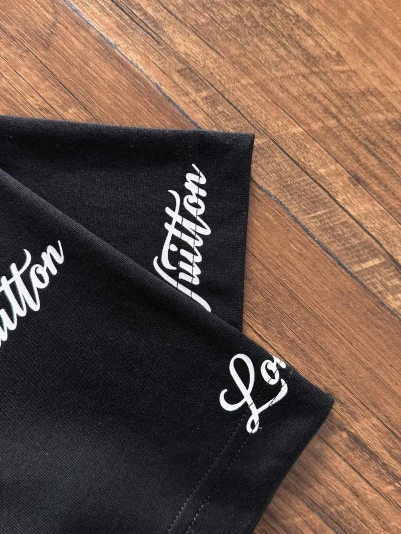 Thermal Louis Vuitton T-Shirts 134256