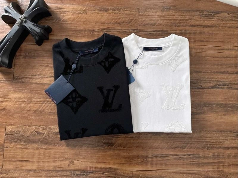 GoAnywhere Louis Vuitton T-Shirts 134249