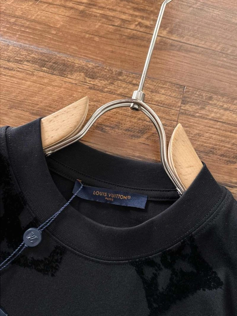 GoAnywhere Louis Vuitton T-Shirts 134249