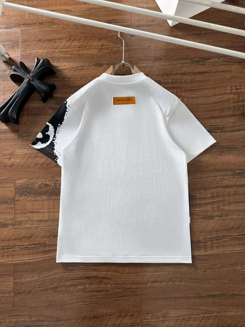 Refined Louis Vuitton T-Shirts 134252