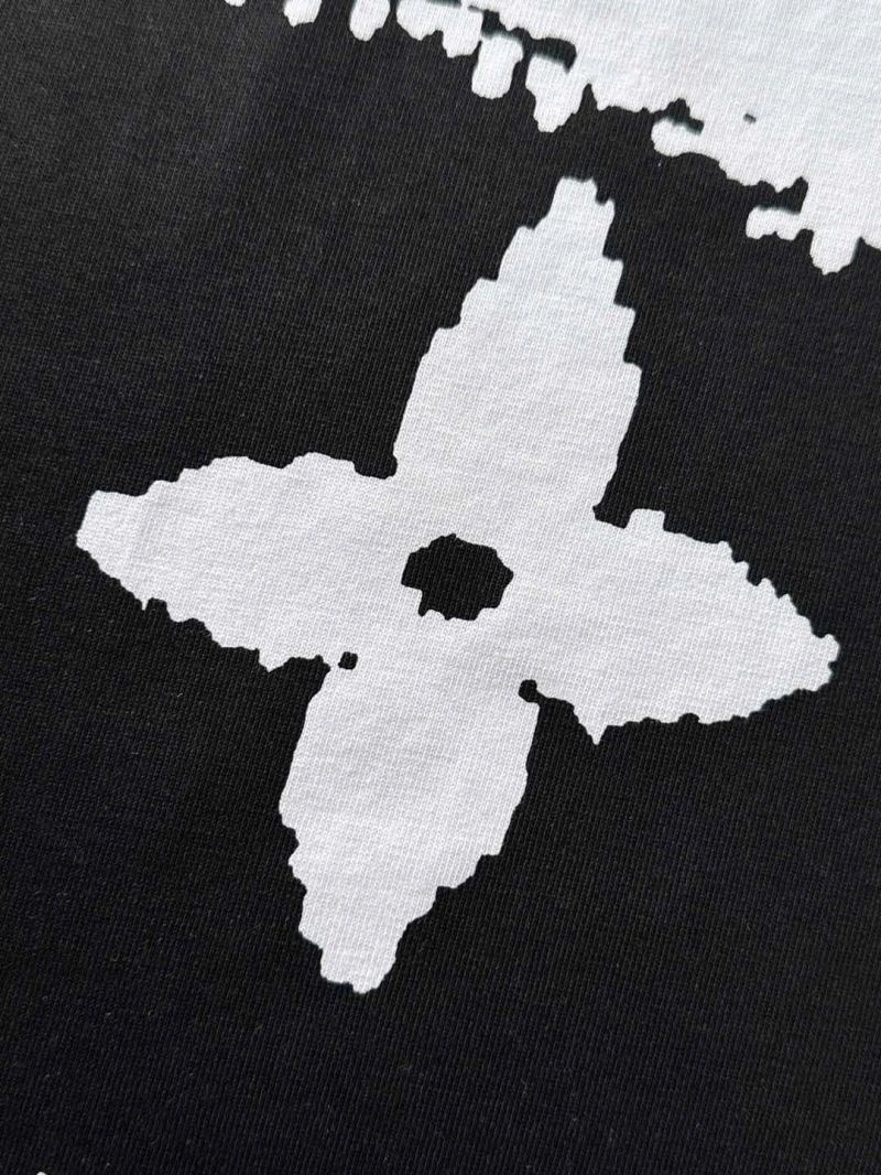 Refined Louis Vuitton T-Shirts 134252