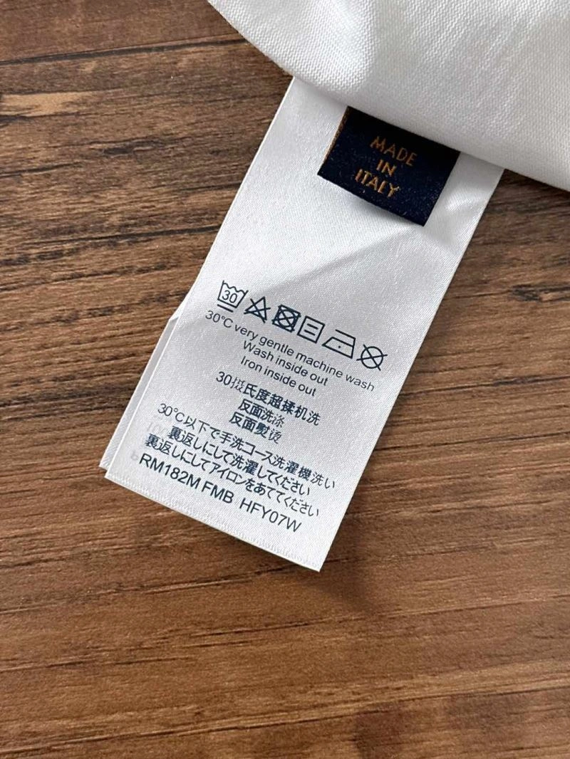 Louis Vuitton T-Shirts Functional 134244