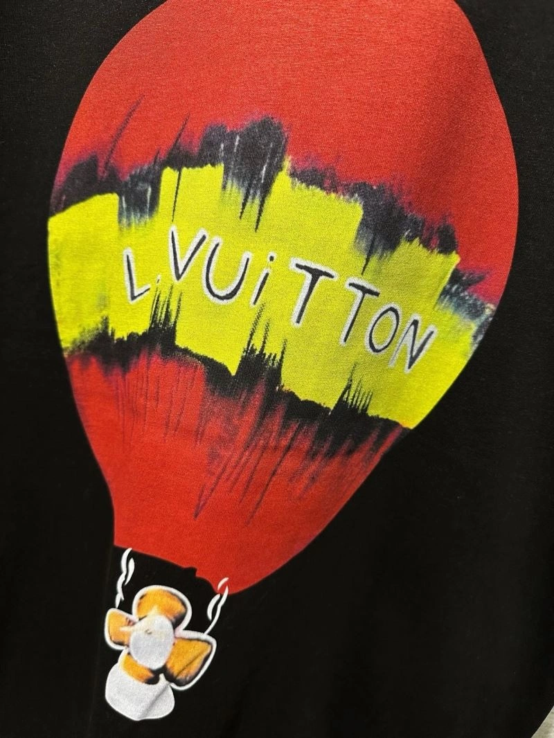 Louis Vuitton T-Shirts Practical 134237