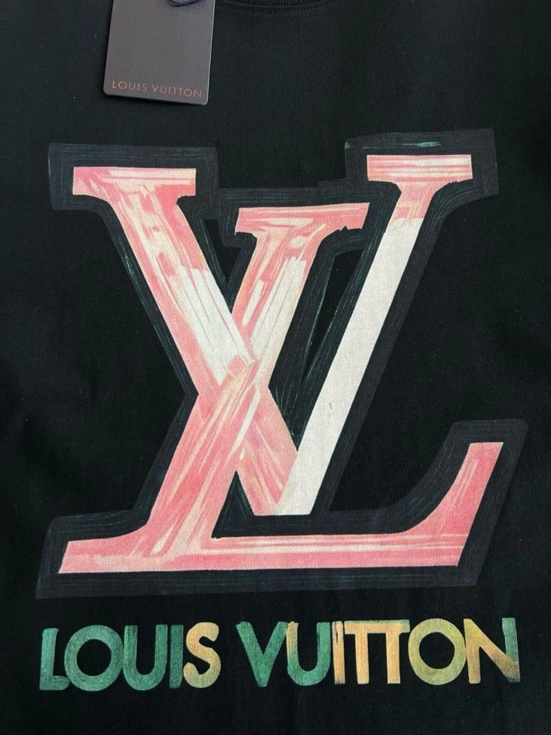 Affordable Louis Vuitton T-Shirts 134229