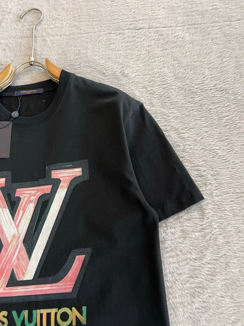 Affordable Louis Vuitton T-Shirts 134229