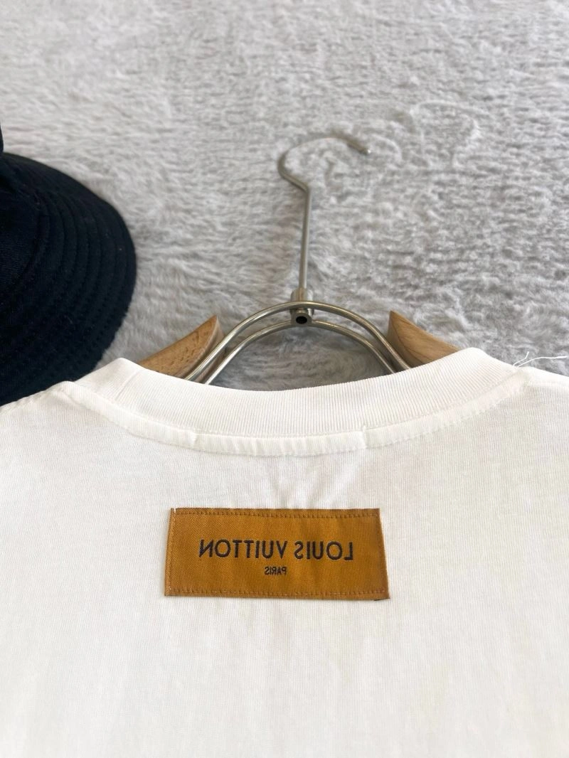 Louis Vuitton T-Shirts OdorResistant 134227