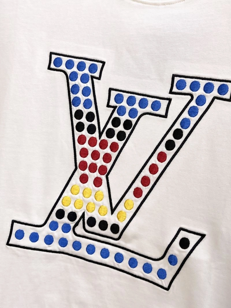 Louis Vuitton T-Shirts WrinkleFree 134233