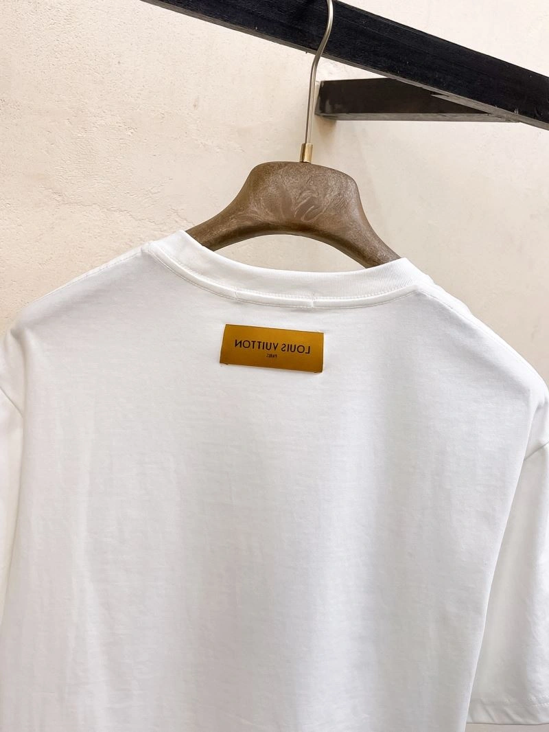 Louis Vuitton T-Shirts WrinkleFree 134233