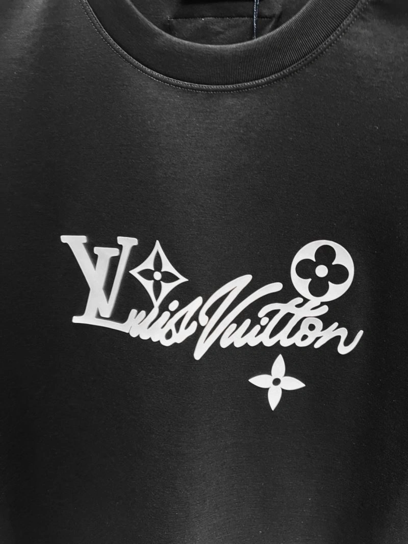 Upgraded Louis Vuitton T-Shirts 134219