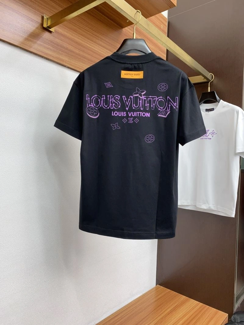 Chic Louis Vuitton T-Shirts 134225