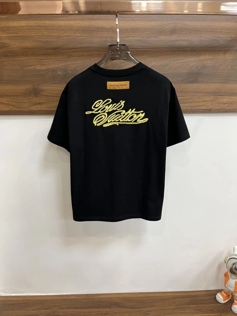 Louis Vuitton T-Shirts MultiPurpose 134222