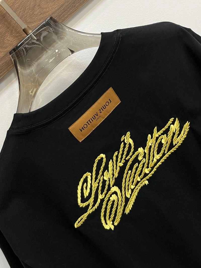 Louis Vuitton T-Shirts MultiPurpose 134222