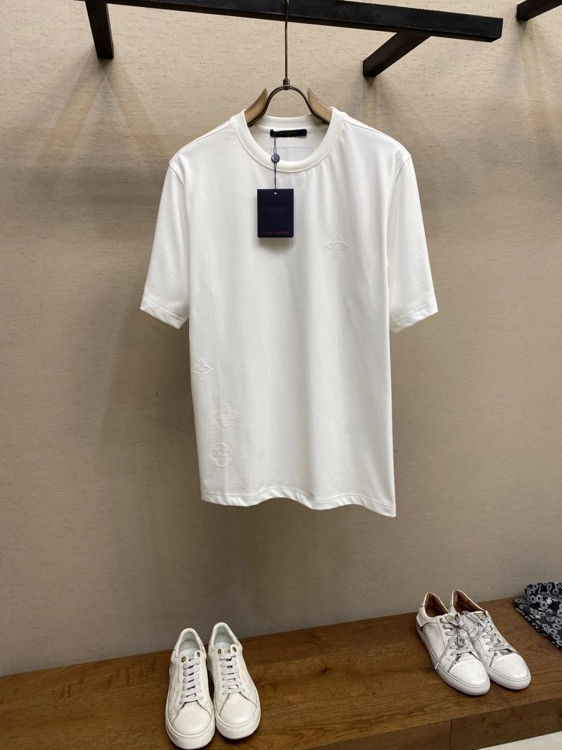Louis Vuitton T-Shirts Breathable 134215