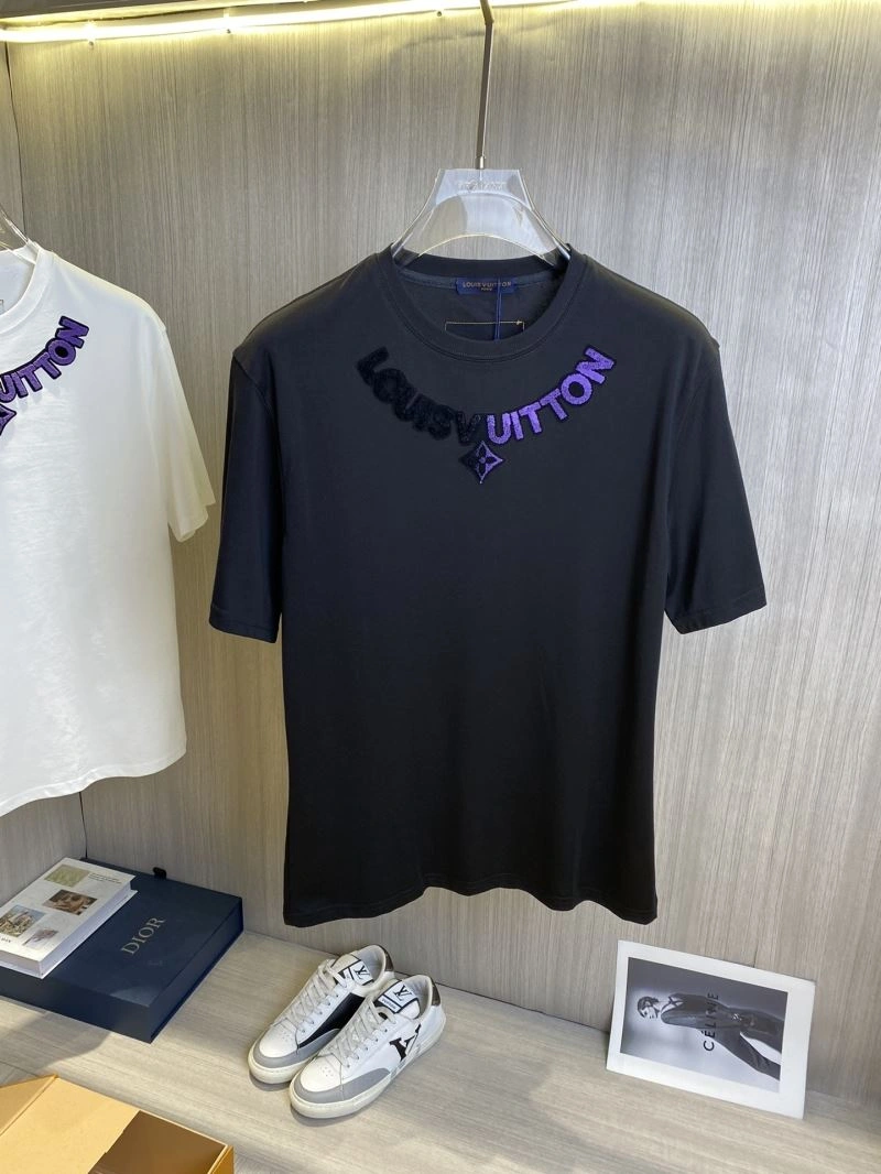 FreshLook Louis Vuitton T-Shirts 134210