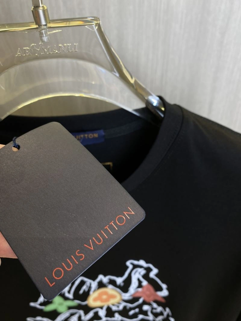 Louis Vuitton T-Shirts SmartChoice 134208