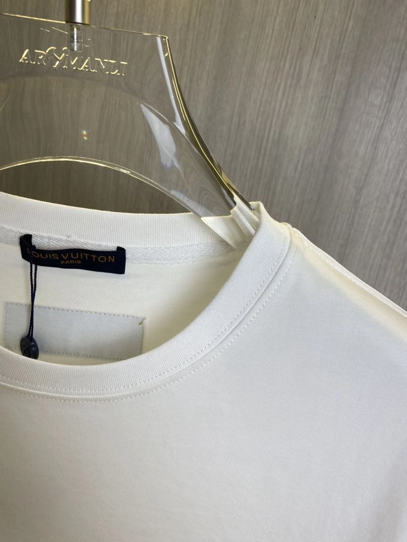 Affordable Louis Vuitton T-Shirts 134209