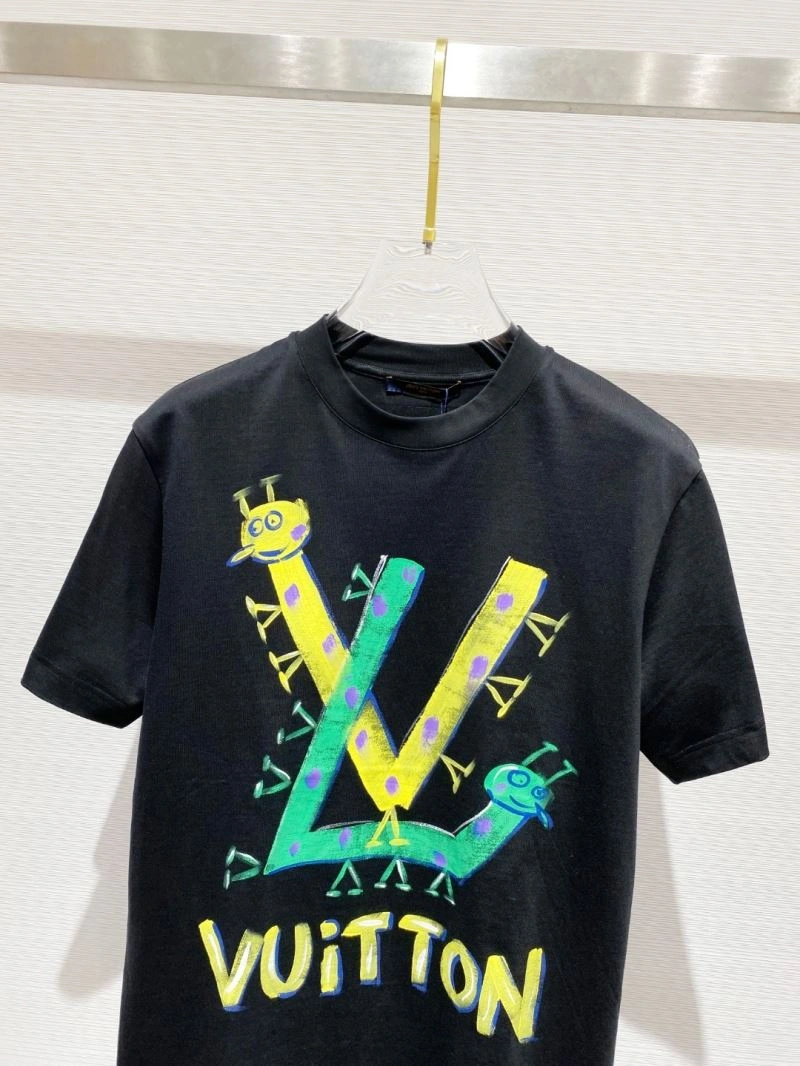 Classic Louis Vuitton T-Shirts 134216