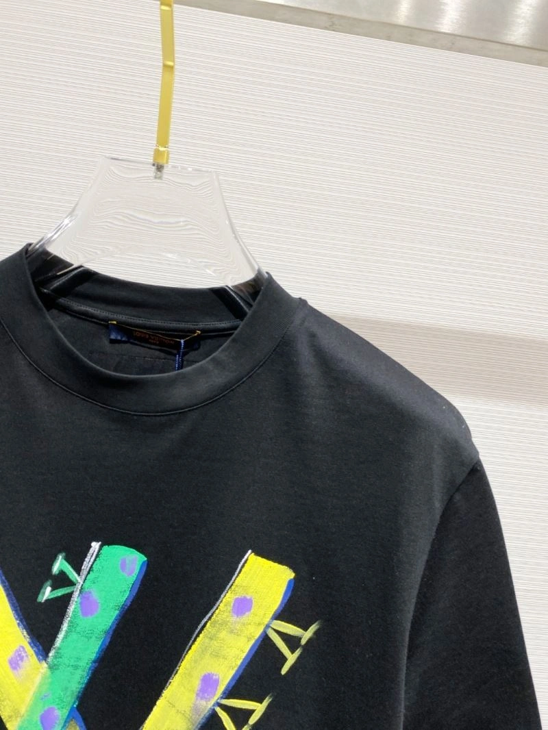 Classic Louis Vuitton T-Shirts 134216