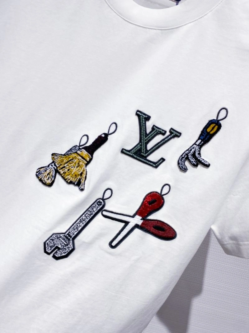 Louis Vuitton T-Shirts HighPerformance 134240