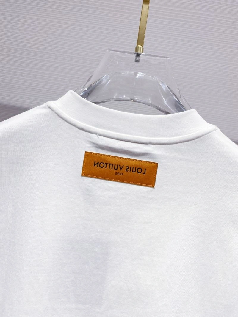 Louis Vuitton T-Shirts HighPerformance 134240