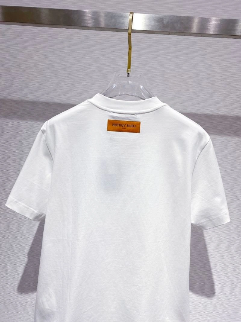 HighQuality Louis Vuitton T-Shirts 134213