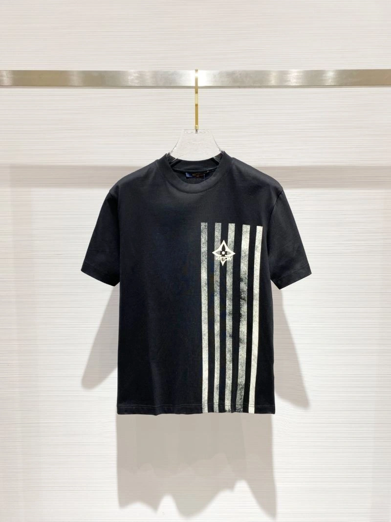 Louis Vuitton T-Shirts MoistureWicking 134205