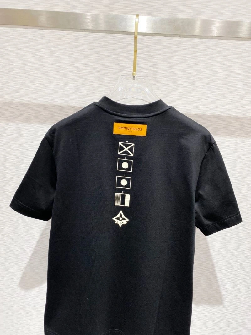 Louis Vuitton T-Shirts MoistureWicking 134205