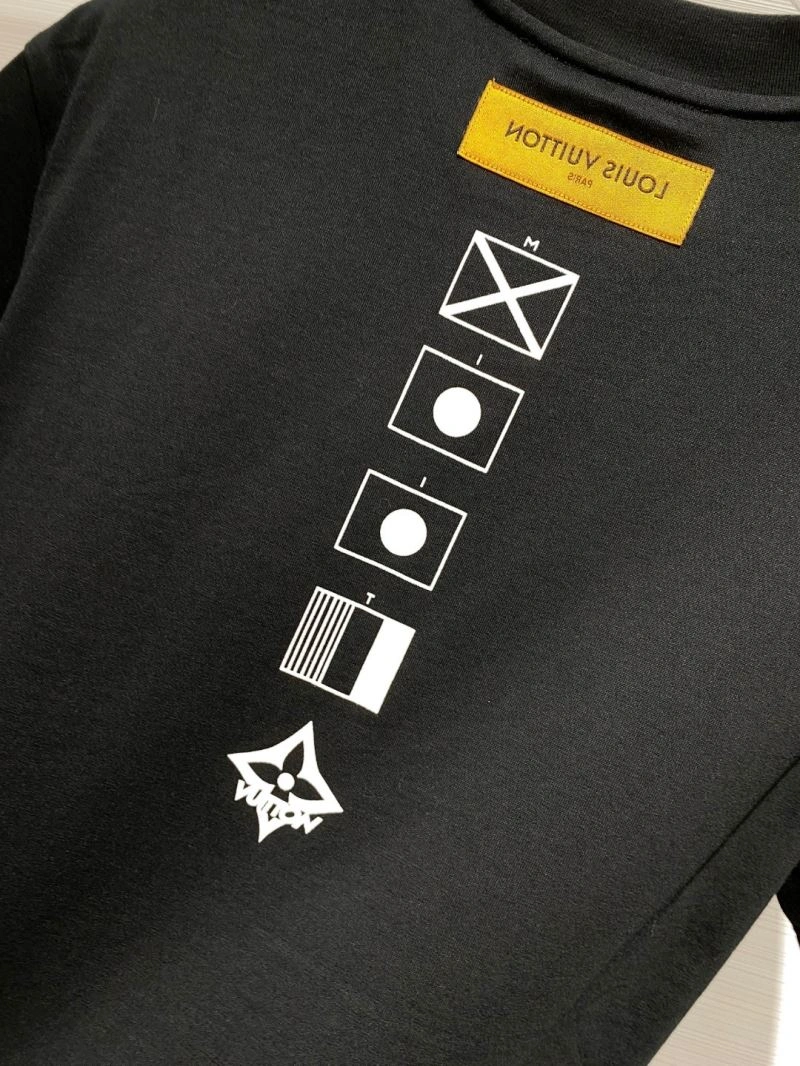 Louis Vuitton T-Shirts MoistureWicking 134205