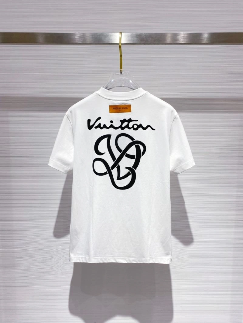 Louis Vuitton T-Shirts Elegant 134203
