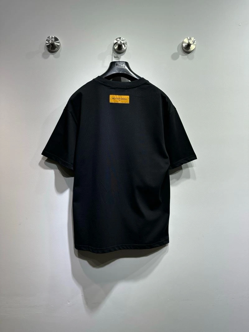 Louis Vuitton T-Shirts Neat 134196