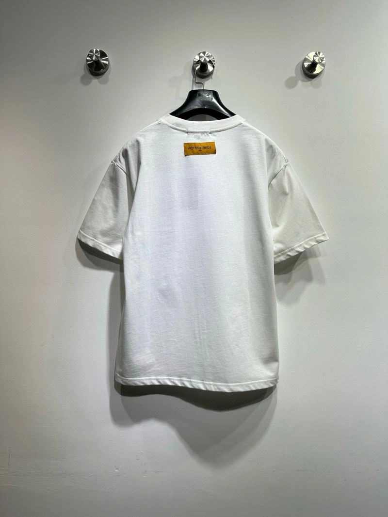 Louis Vuitton T-Shirts Neat 134196