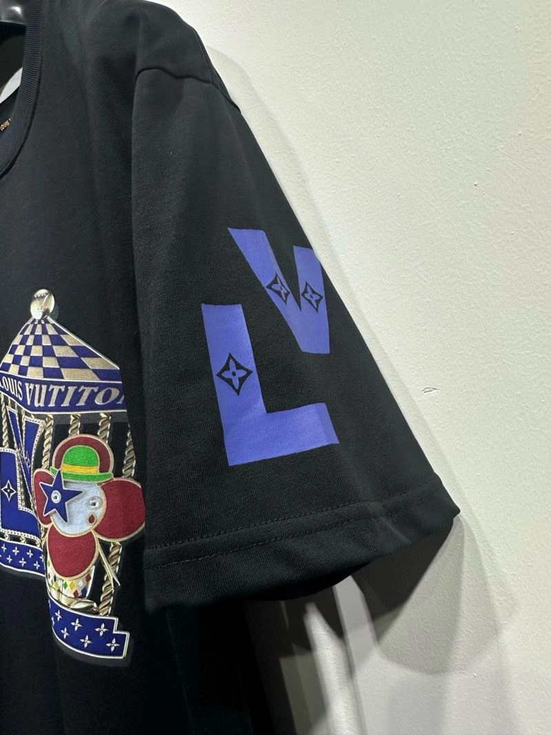 WeatherProof Louis Vuitton T-Shirts 134185
