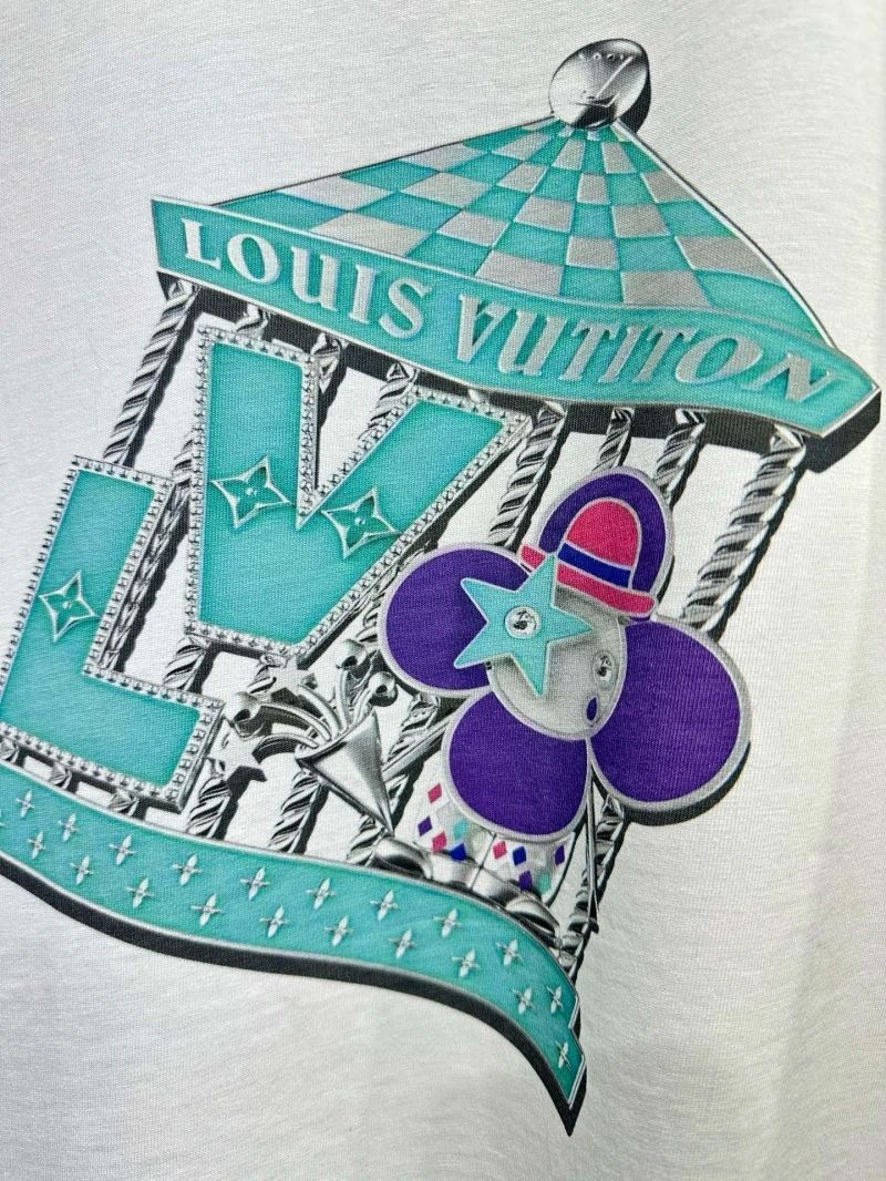 WeatherProof Louis Vuitton T-Shirts 134185