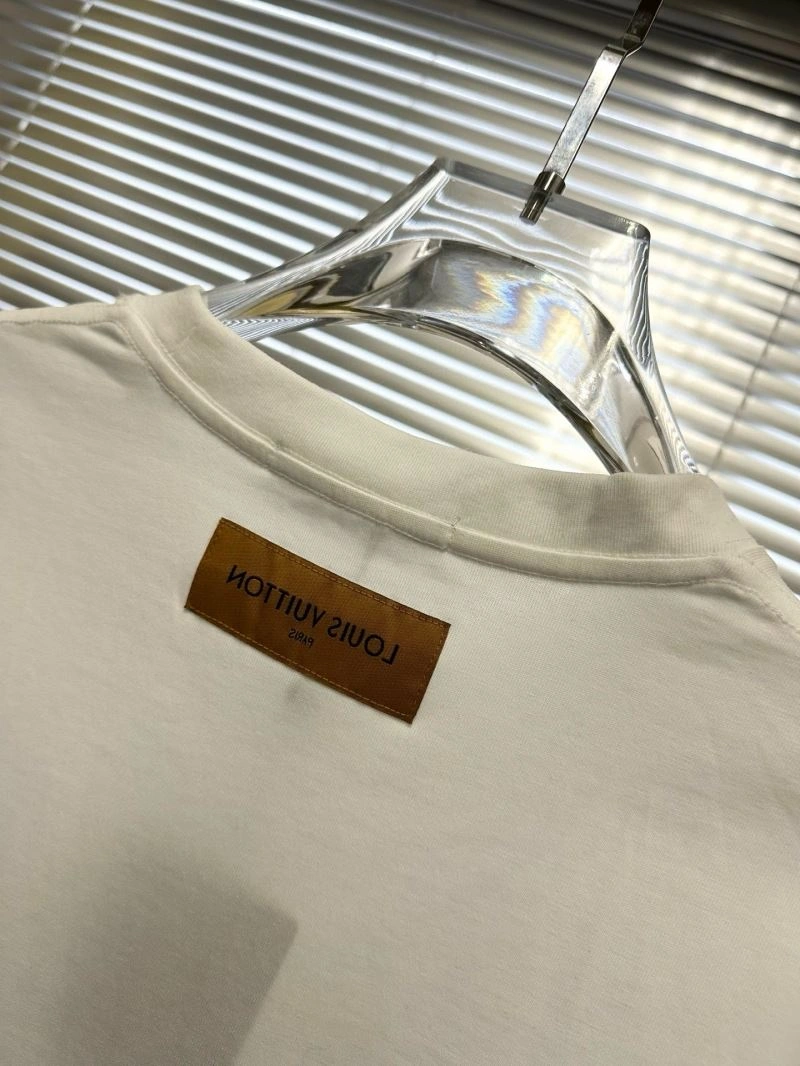 Breathable Louis Vuitton T-Shirts 134184