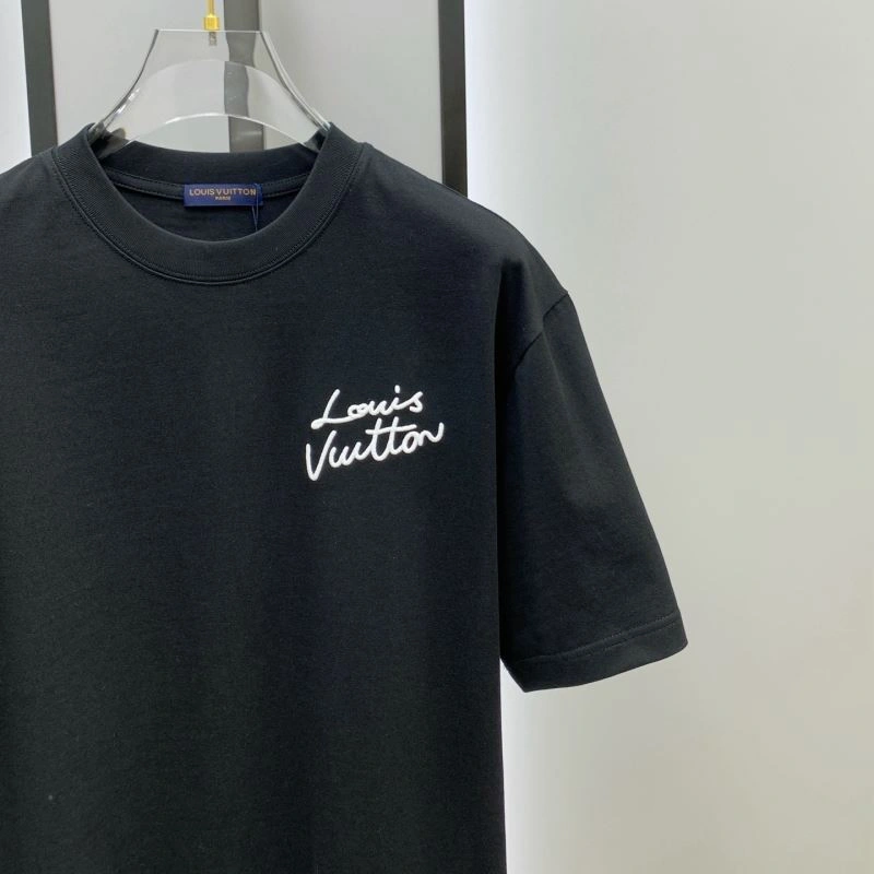 AllSeason Louis Vuitton T-Shirts 134188
