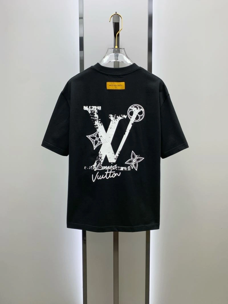 AllSeason Louis Vuitton T-Shirts 134188