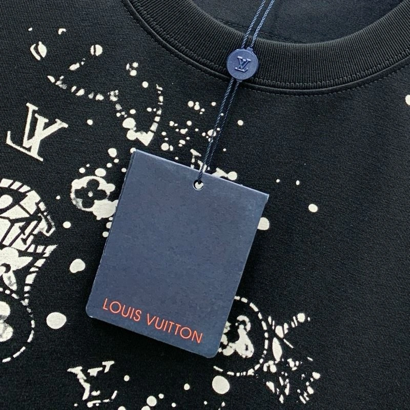 Original Louis Vuitton T-Shirts 134194