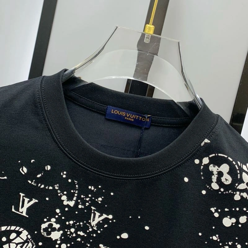 Original Louis Vuitton T-Shirts 134194