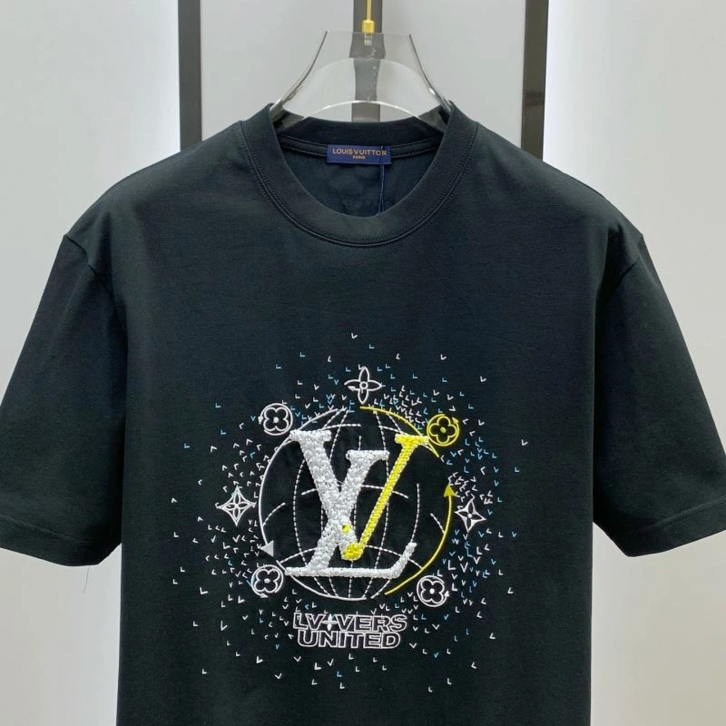 OnTrend Louis Vuitton T-Shirts 134187