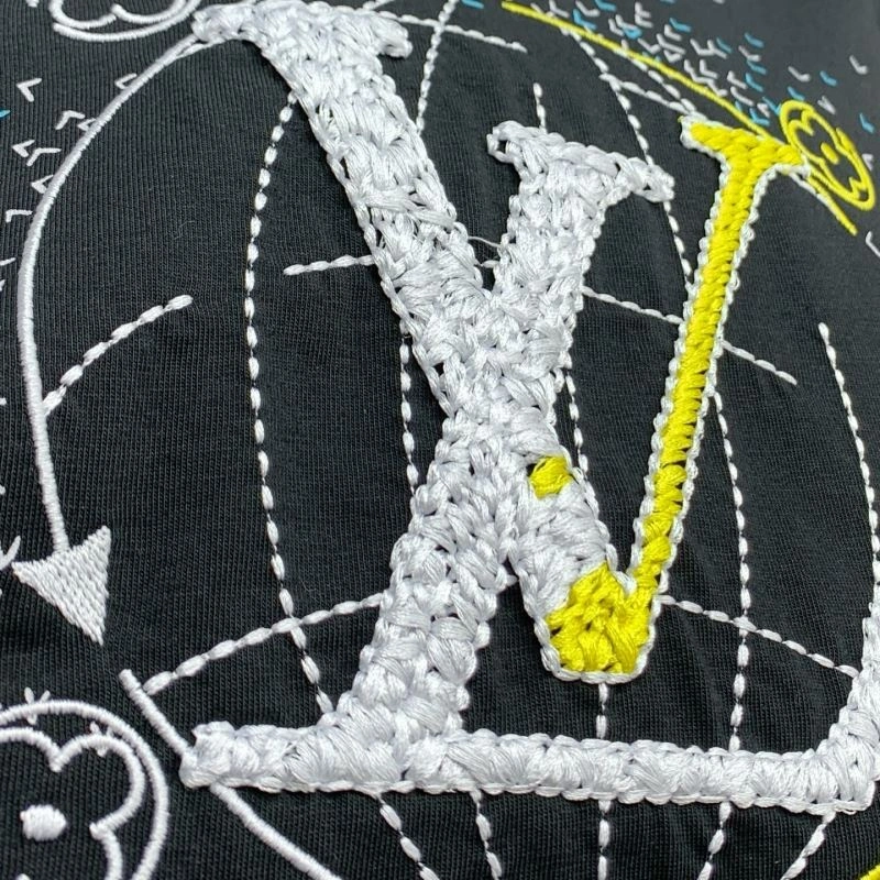 OnTrend Louis Vuitton T-Shirts 134187