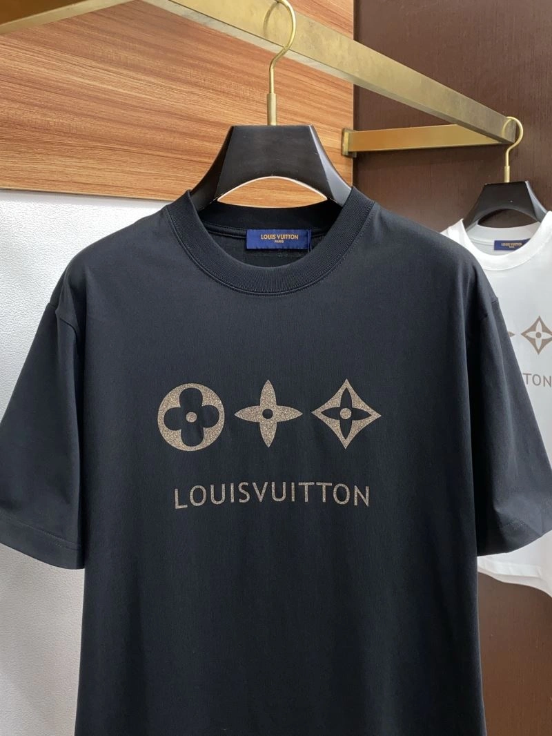 Bright Louis Vuitton T-Shirts 134193