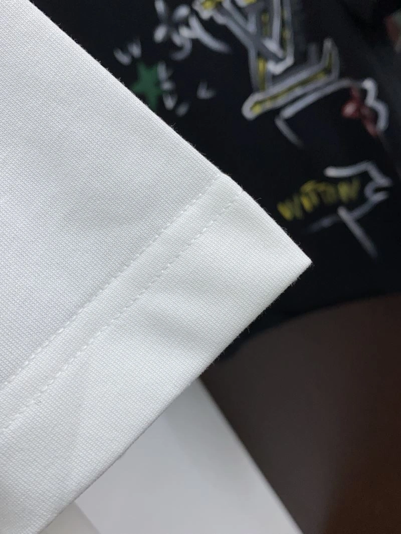 Louis Vuitton T-Shirts Durable 134189