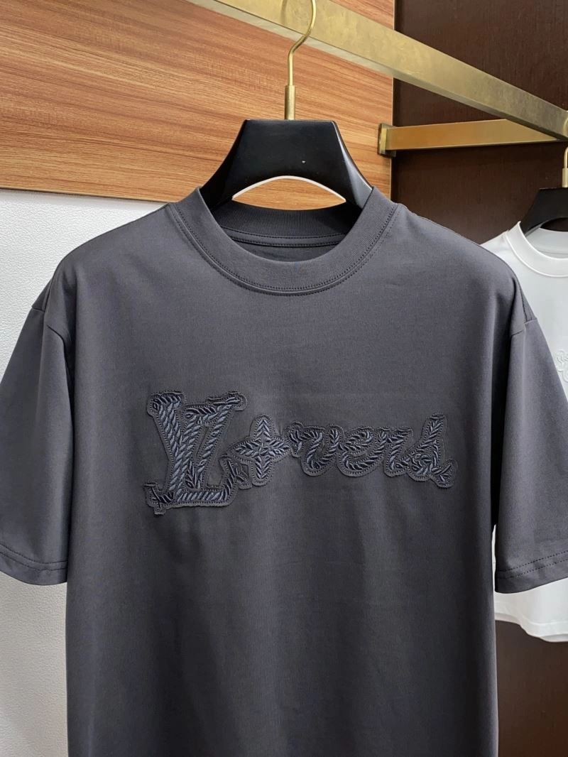Louis Vuitton T-Shirts Fashionable 134178
