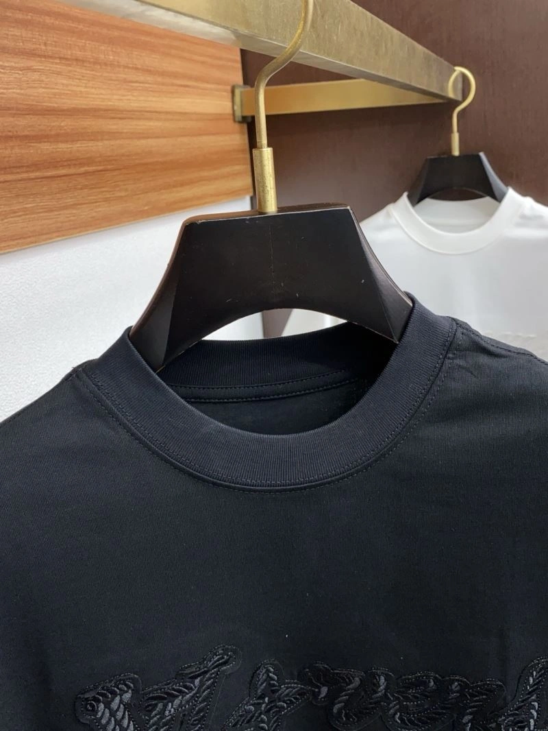 Louis Vuitton T-Shirts Neat 134186