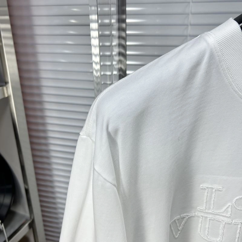 Louis Vuitton T-Shirts Functional 134175