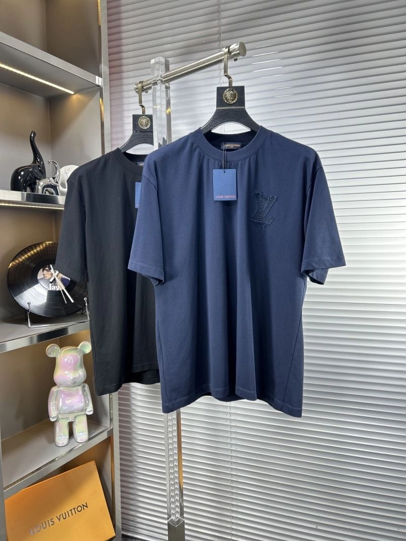 Chic Louis Vuitton T-Shirts 134182